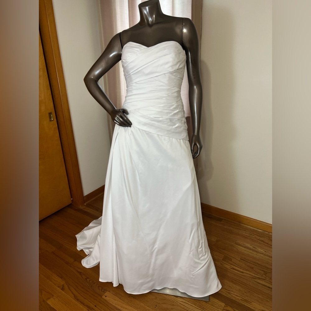 David’s Bridal style WG3743 — Strapless A‑Line Pleated Drop Waist Wedding Dress